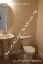 6981 E Robinson Ave in Fresno, CA - Building Photo - Building Photo