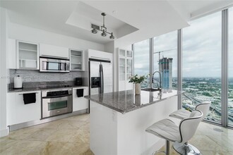 888 Biscayne Blvd, Unit 4712 in Miami, FL - Building Photo - Building Photo