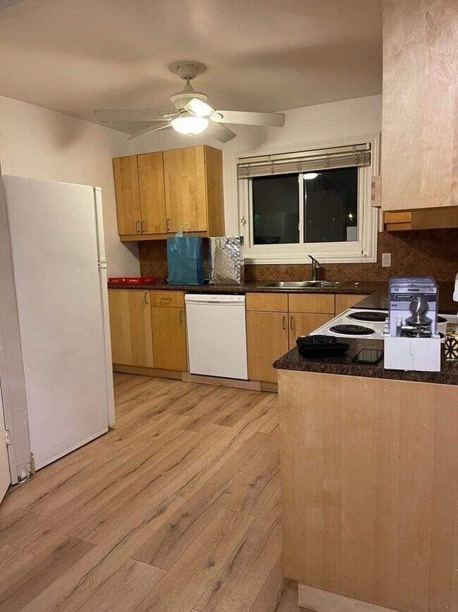 162 Jansen Av in Kitchener, ON - Building Photo - Building Photo