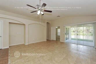 31335 Glendalough Way in Wesley Chapel, FL - Building Photo - Building Photo