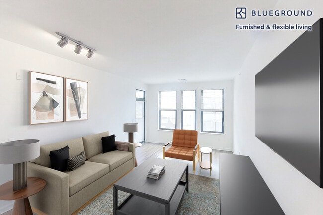 333 Great River Rd