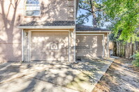 18302 Trace Forest Dr in Spring, TX - Foto de edificio - Building Photo