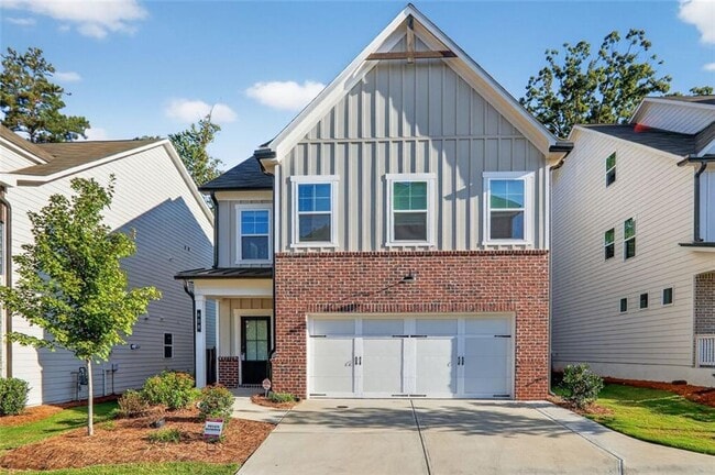 property at 608 Avondale Pk Cir