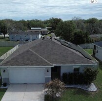 433 Summer Grv Ln in Haines City, FL - Building Photo