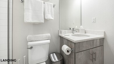 3022 Zuni St, Unit 201 in Denver, CO - Building Photo - Building Photo