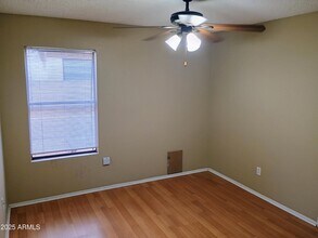 1262 E Mineral Rd in Gilbert, AZ - Building Photo - Building Photo