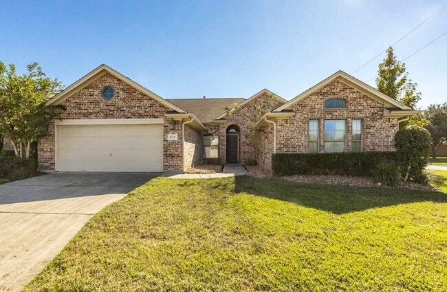 property at 434 Harbor Oaks Dr