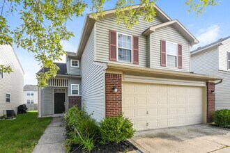 10343 Kensil St in Indianapolis, IN - Building Photo - Building Photo