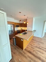 555 South St in Honolulu, HI - Building Photo
