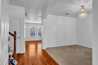 513 Renee Dr in Euless, TX - Building Photo - Building Photo