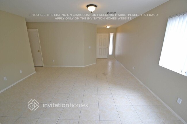 6225 W Warner St, Unit 1 in Phoenix, AZ - Foto de edificio - Building Photo