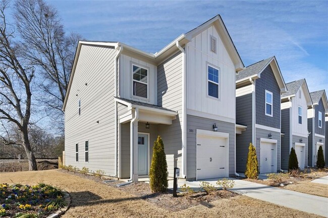 property at 71 W Felton Rd
