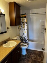 227 25th Ave SE in Albany, OR - Building Photo - Building Photo