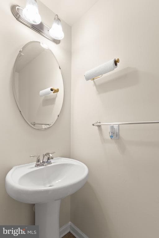 property at 7264 Maidstone Pl