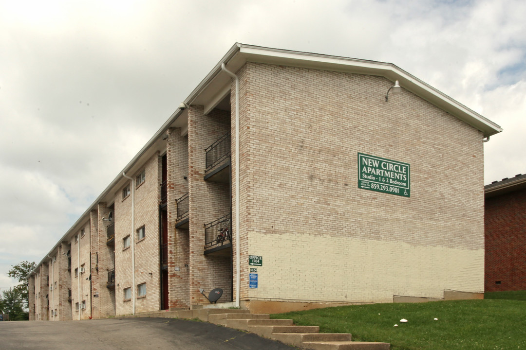 New Circle Apartments in Lexington, KY - Building Photo