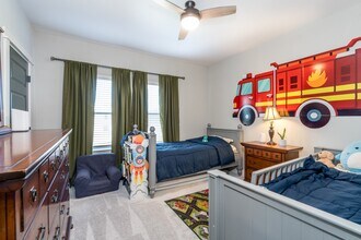 968 Ford Pines Ln in Houston, TX - Building Photo - Building Photo