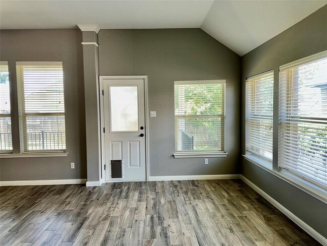 2483 Santa Barbara Loop in Round Rock, TX - Building Photo - Building Photo