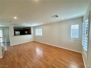 9983 Alder Springs Ct in Las Vegas, NV - Building Photo - Building Photo