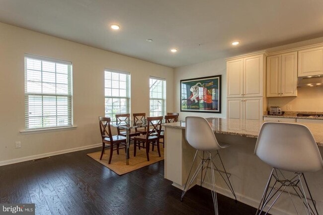 121 Locks Farm Ln in Downingtown, PA - Building Photo - Building Photo