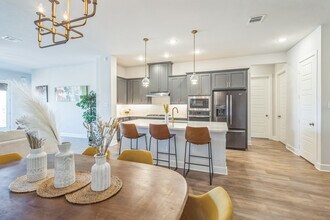 7404 Whisterwheel Way in Fort Worth, TX - Building Photo - Building Photo