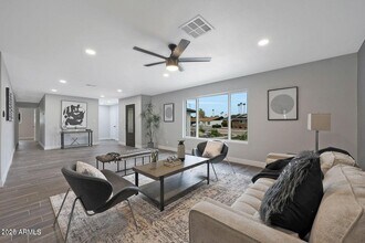 8444 E Bonita Dr in Scottsdale, AZ - Building Photo - Building Photo