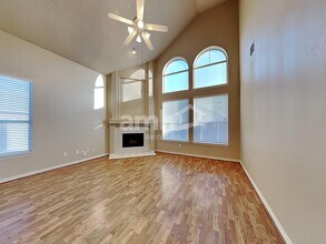 2306 Valley Creek Dr in Garland, TX - Building Photo - Building Photo