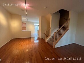 9718 Athletic Way in Gaithersburg, MD - Building Photo - Building Photo