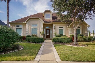 1902 Sparrows Ridge in Katy, TX - Building Photo - Building Photo