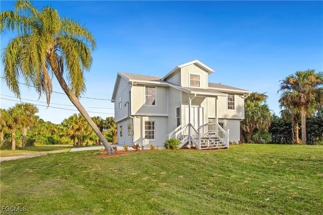 property at 260 13th St SW