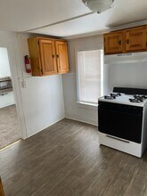 3 Church St, Unit #2 in Stamford, NY - Building Photo - Building Photo