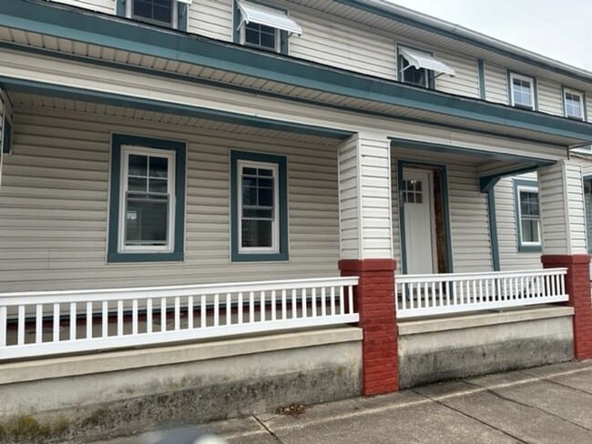 property at 129 E Market St