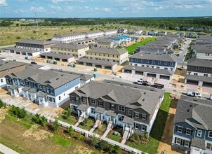 15817 Tollington Alley in Winter Garden, FL - Building Photo - Building Photo