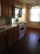 29 N 5th St in Newport, PA - Building Photo - Building Photo