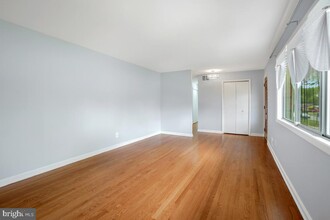 6902 Calvin St in Fort Washington, MD - Building Photo - Building Photo
