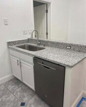 1043 Universal Rest Pl in Kissimmee, FL - Building Photo - Building Photo