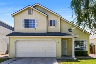 441 S Maple in Mesa, AZ - Building Photo