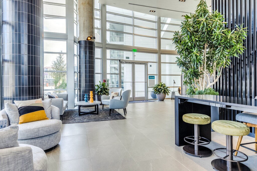 The Julian Orlando Orlando, FL Apartments