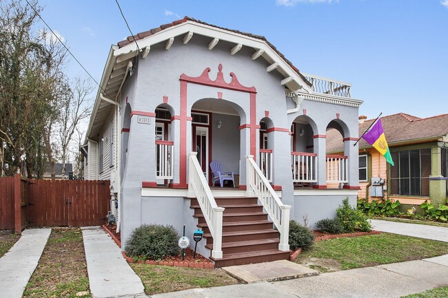 property at 3112 Upperline St