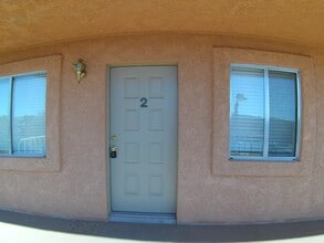 1790 North Ave, Unit 2 in Bullhead City, AZ - Building Photo - Building Photo