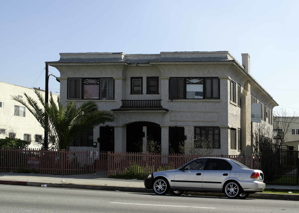 530-536 N Soto St in Los Angeles, CA - Building Photo