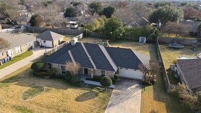 6624 Gold Dust Trail in Dallas, TX - Building Photo - Building Photo