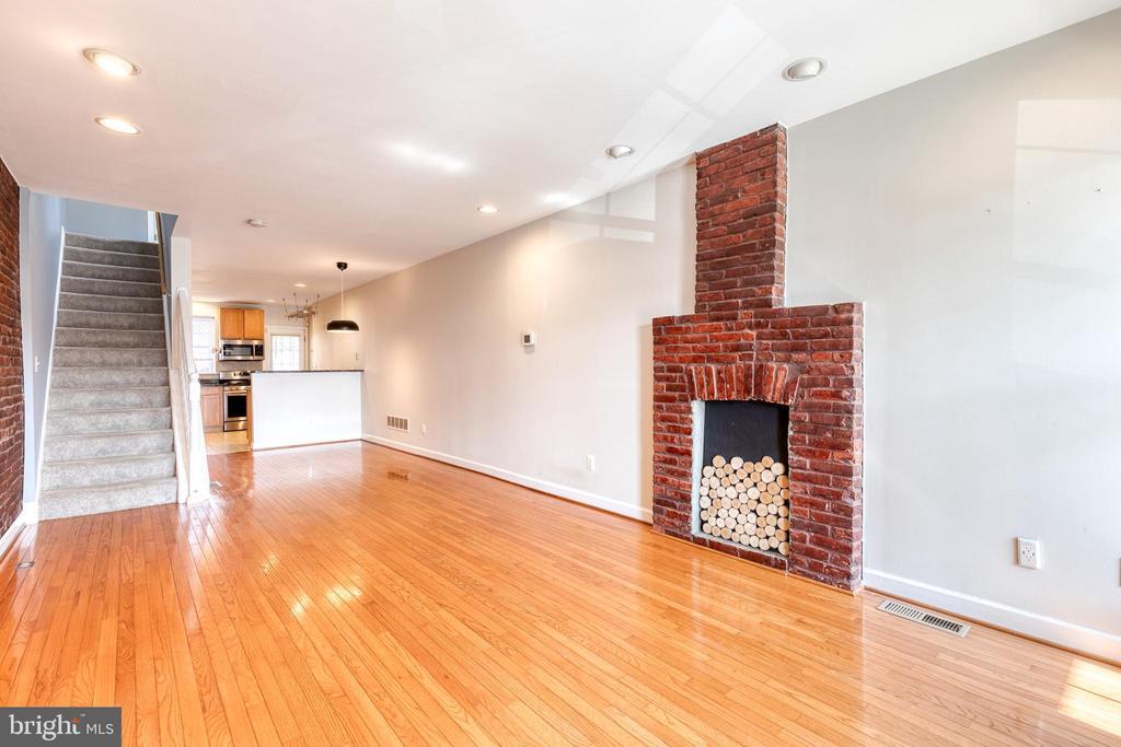 3638 Keswick Rd in Baltimore, MD - Building Photo