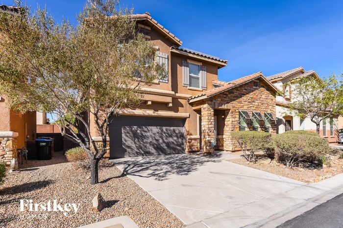 10221 Kermode Ct in Las Vegas, NV - Building Photo