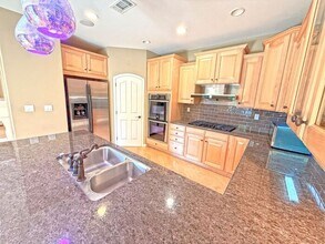 1070 E William St in San Jose, CA - Building Photo - Building Photo
