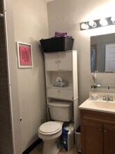 1210 S Broad St-Unit -2R in Philadelphia, PA - Foto de edificio - Building Photo