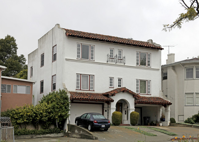 3815 Park Blvd in Oakland, CA - Building Photo - Building Photo