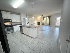 1724 Lone Lynx Wy in Wylie, TX - Building Photo - Building Photo