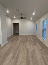 2121 Langford Ave in Lubbock, TX - Building Photo - Building Photo