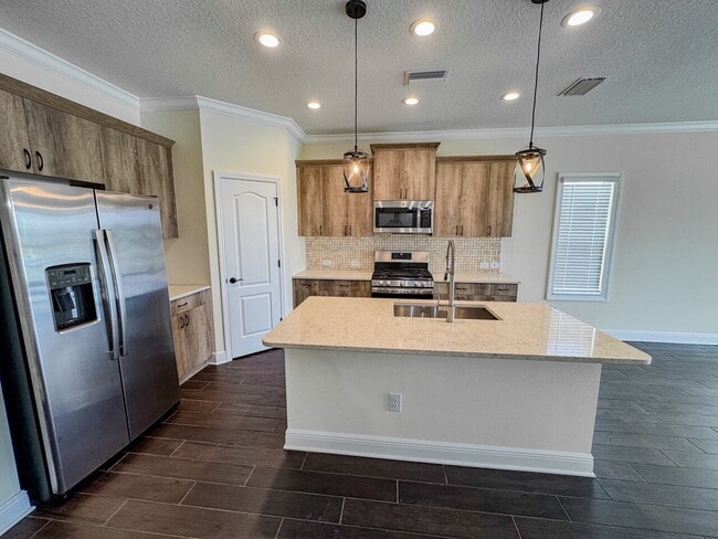 3520 Woodmont Dr in Duette, FL - Building Photo - Building Photo