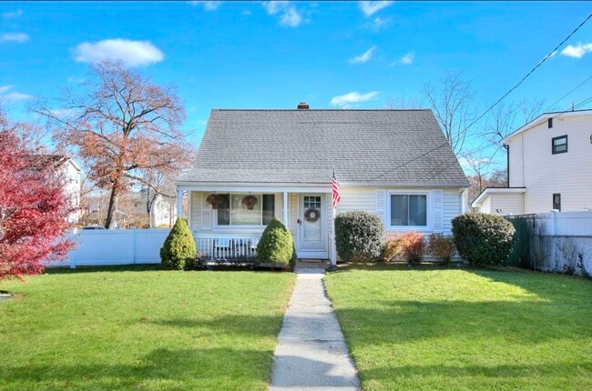 property at 545 Old Stratfield Rd